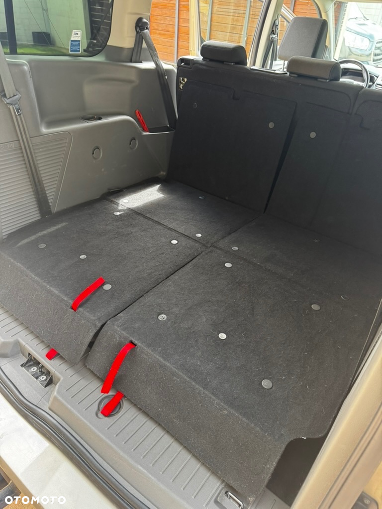 Ford Tourneo Connect 1.5 EcoBlue Titanium PowerShift - 2
