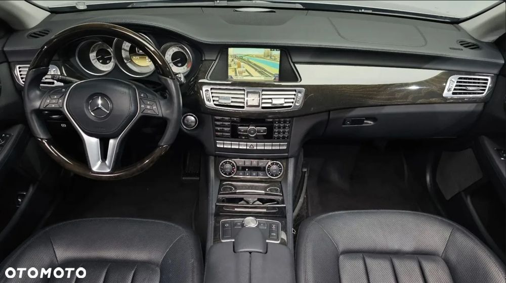 Mercedes-Benz CLS 350 BlueEFFICIENCY - 10