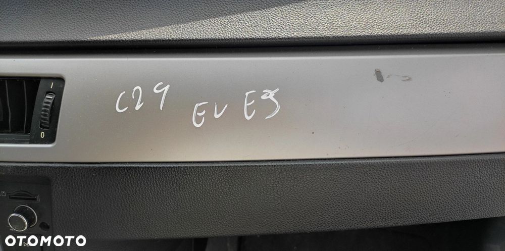 DEKORY Z BOCZKÓW DESKI LEWARKA KRATKI BMW E90 E91 PRZEDLIFT WERSJA EU - 7
