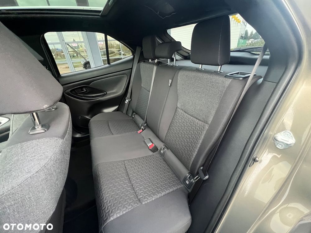 Toyota Yaris Cross 1.5 VVT-i AWD-i Premiere Edition - 7