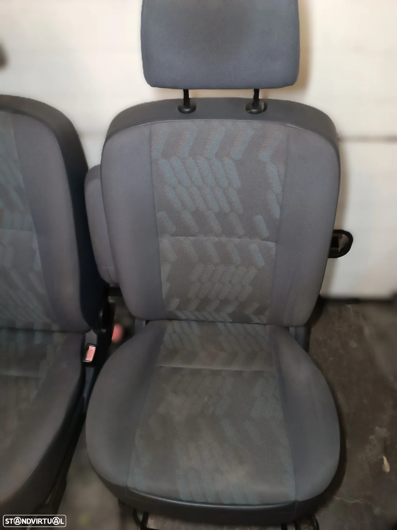CONJUNTO DE BANCOS (2) FORD TRANSIT CONNECT - 2
