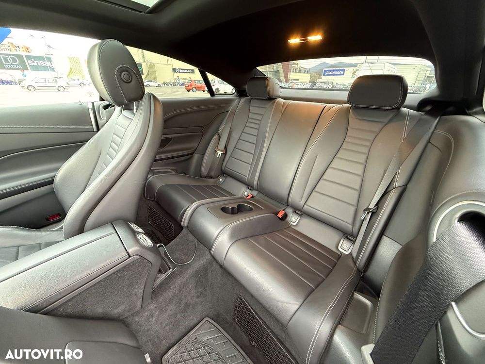 Mercedes-Benz E 450 4Matic 9G-TRONIC AMG Line - 10