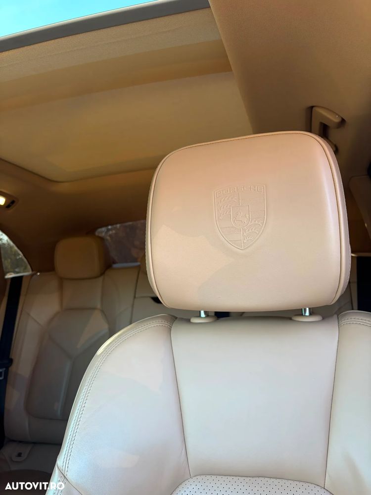 Porsche Macan Standard - 8