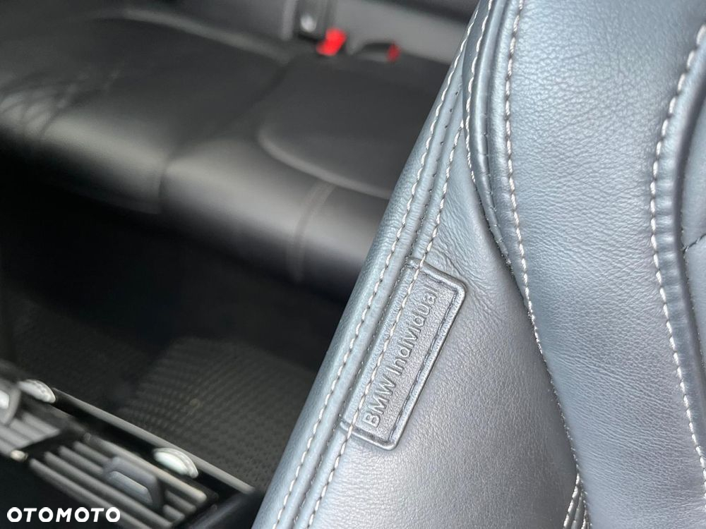 BMW X6 xDrive40i - 13