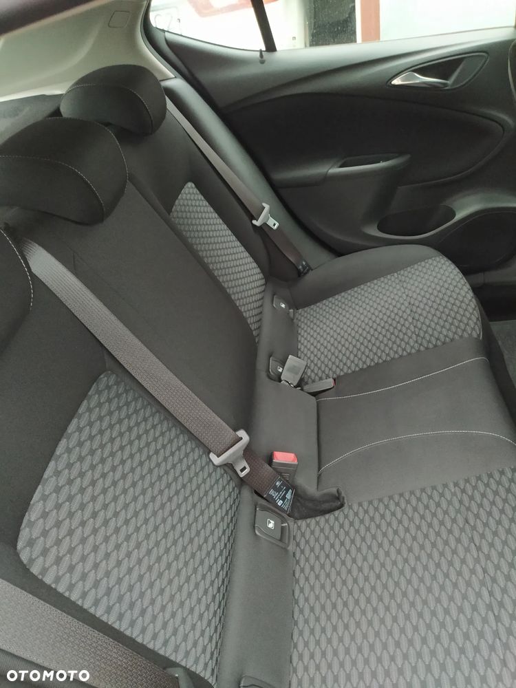 Opel Astra 1.4 Enjoy - 7