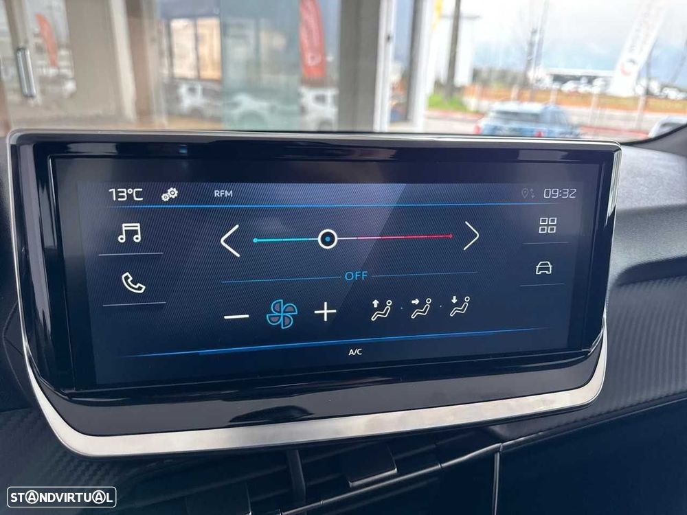 Peugeot 208 1.2 PureTech Style - 19