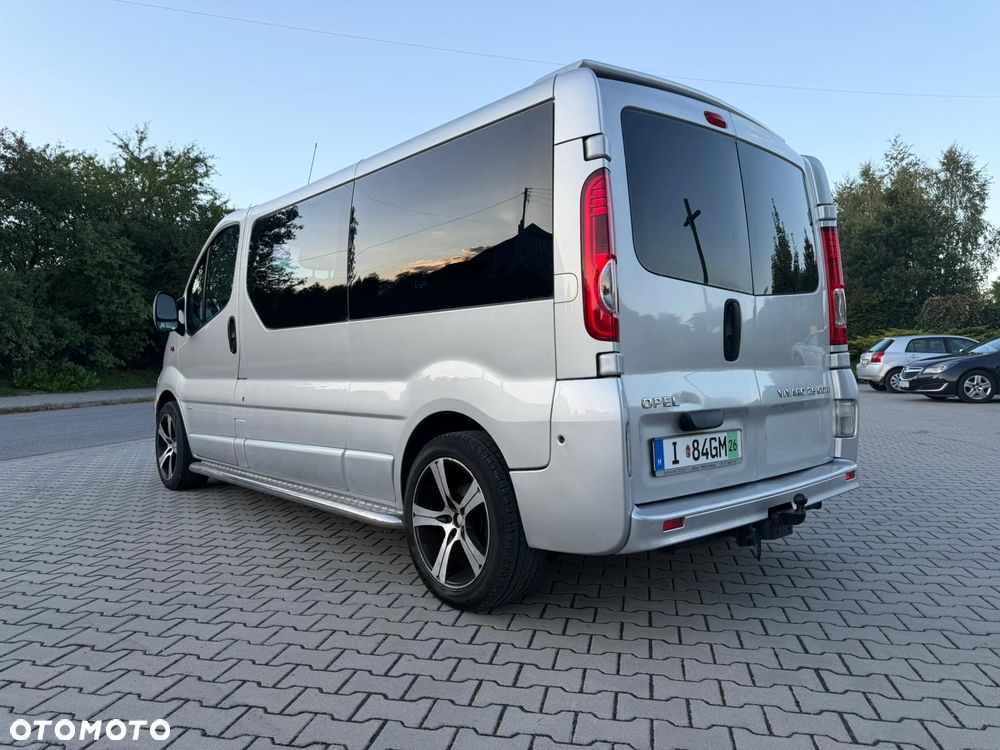 Opel VIVARO L2H1 Długi Klima Elektryka Tempomat Dubel Kabina Brygadówka Rury Serwis - 6