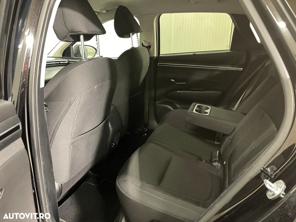 Hyundai Tucson 1.6 CRDi 48V-Hybrid 4WD DCT Trend - 11