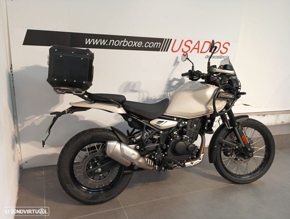 Royal Enfield Himalayan 450 - 6