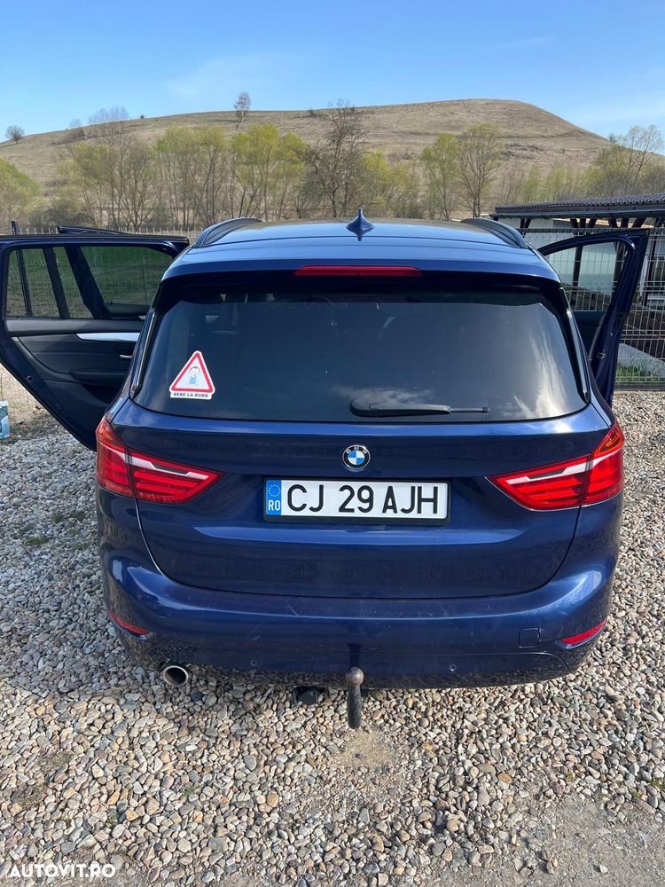 BMW Seria 2 218d Aut. Advantage - 26