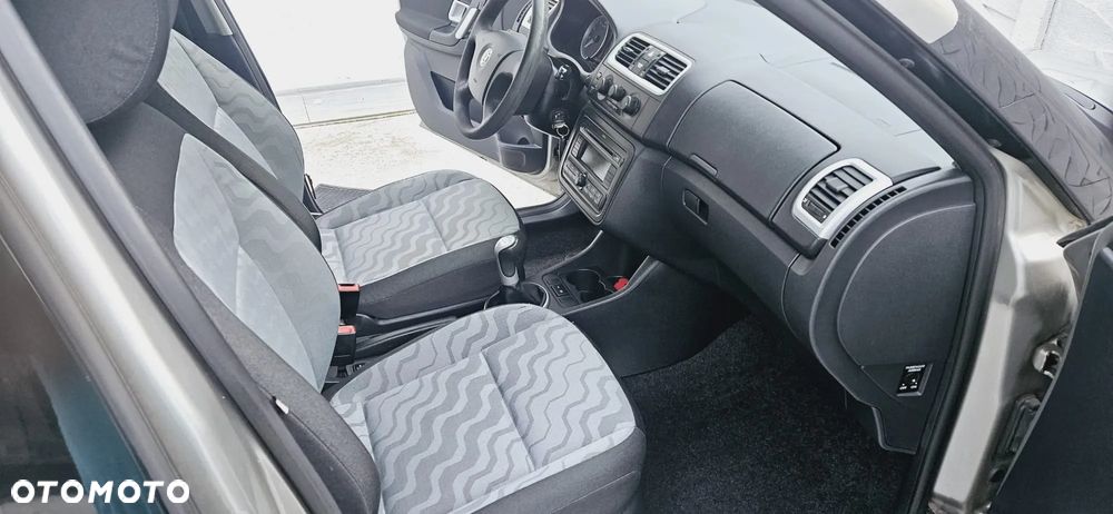 Skoda Roomster 1.4 16V Ambition - 8