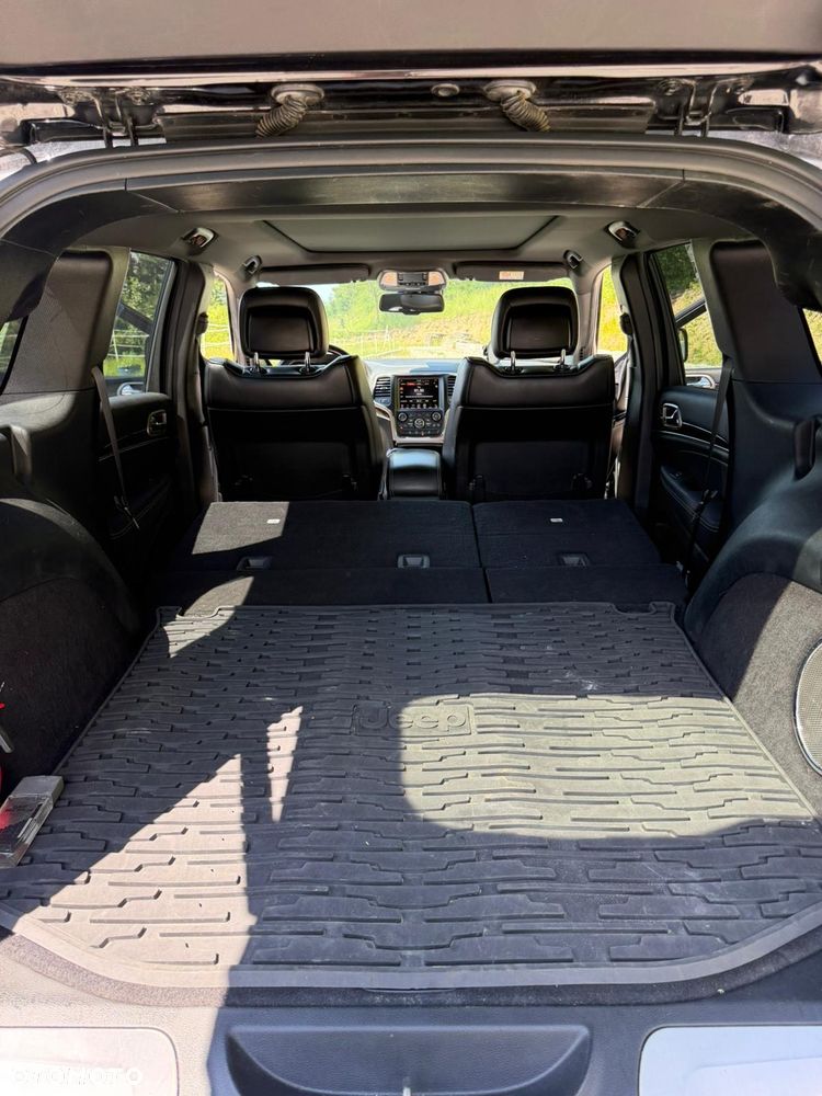 Jeep Grand Cherokee 3.0 CRD Overland Summit - 12