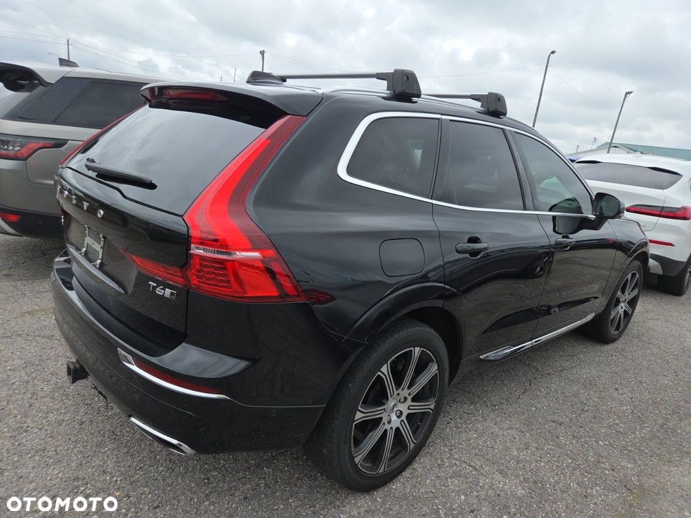 Volvo XC 60 T6 AWD Inscription - 4