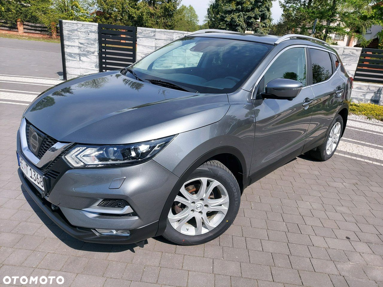 Nissan Qashqai - 12