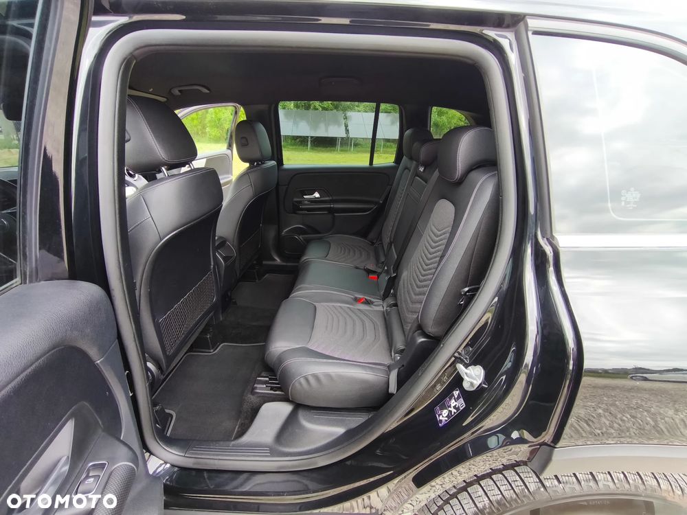 Mercedes-Benz GLB - 7