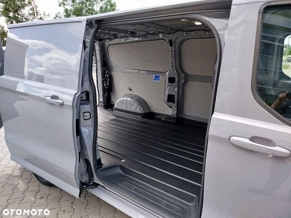 Ford Transit Custom - 14