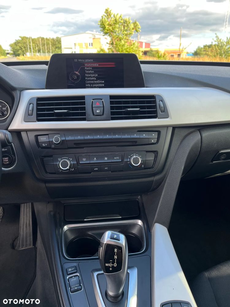 BMW 3GT 320d xDrive - 11