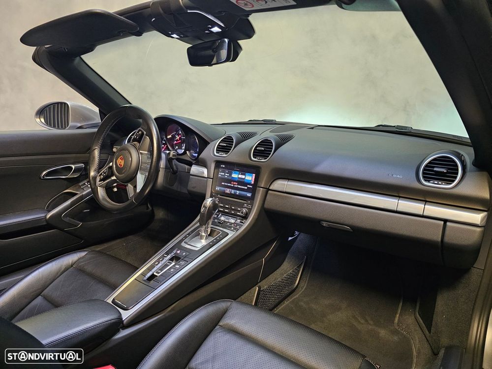 Porsche 718 Boxster 2.0 PDK - 13