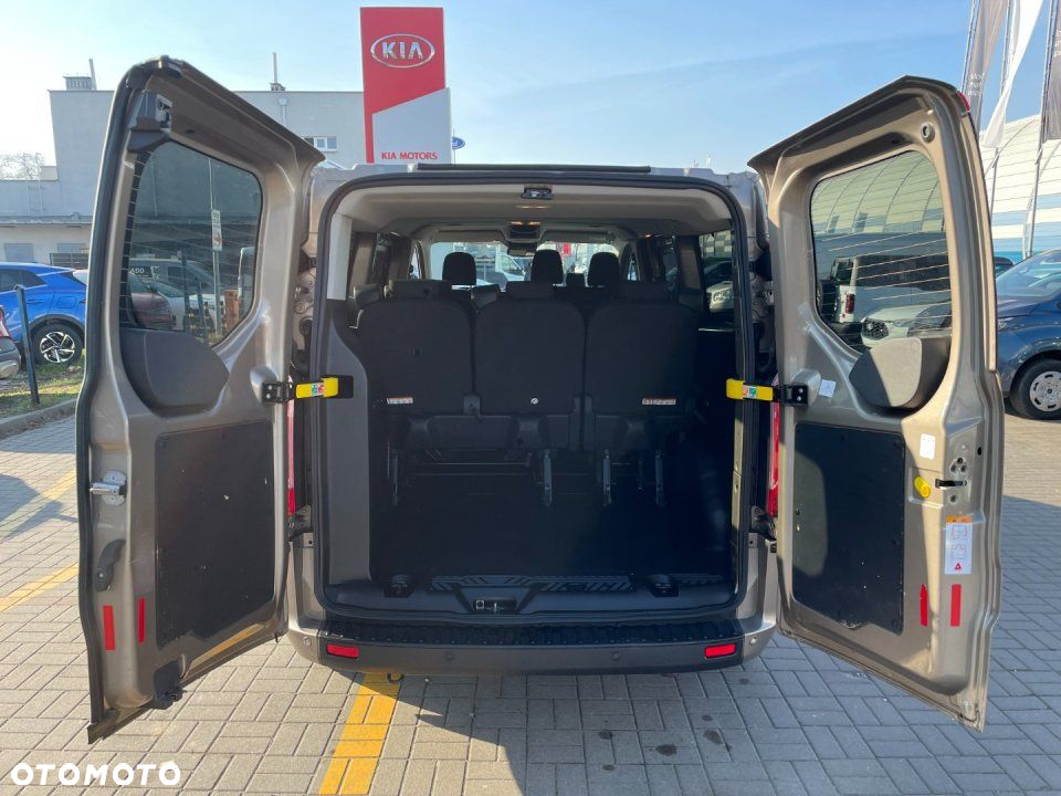 Ford Transit Custom - 14
