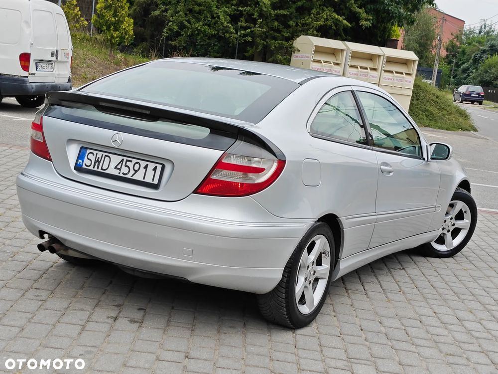 Mercedes-Benz Klasa C 180 Kompressor Sport Edition - 1