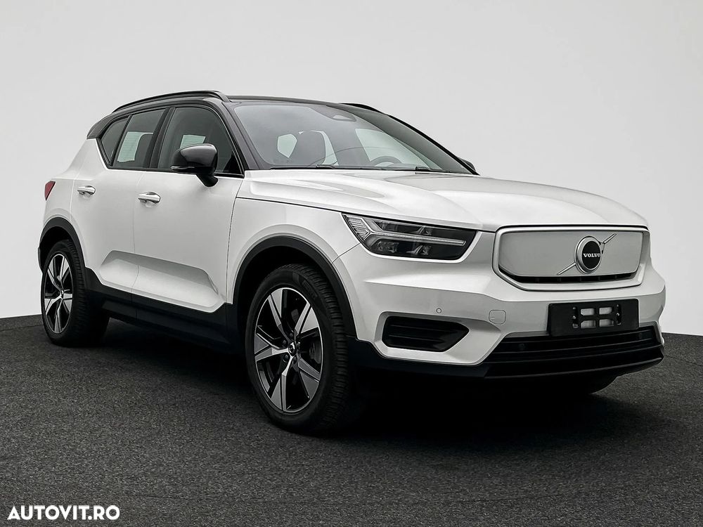Volvo XC 40 Recharge Twin Motor AWD Plus - 2