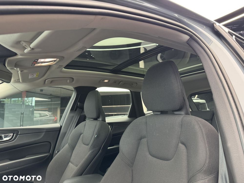 Volvo XC 60 T6 Plug-In Hybrid AWD Inscription - 13