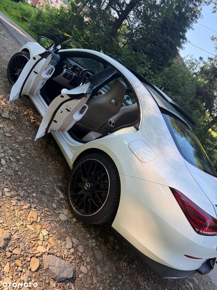 Mercedes-Benz CLA - 25