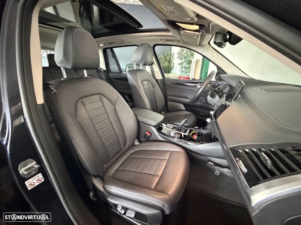 BMW iX3 Inspiring - 30
