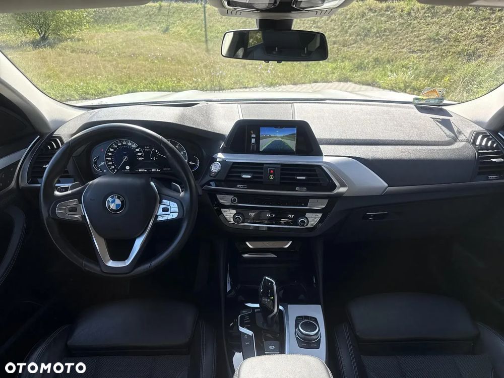 BMW X4 xDrive20i xLine sport - 11