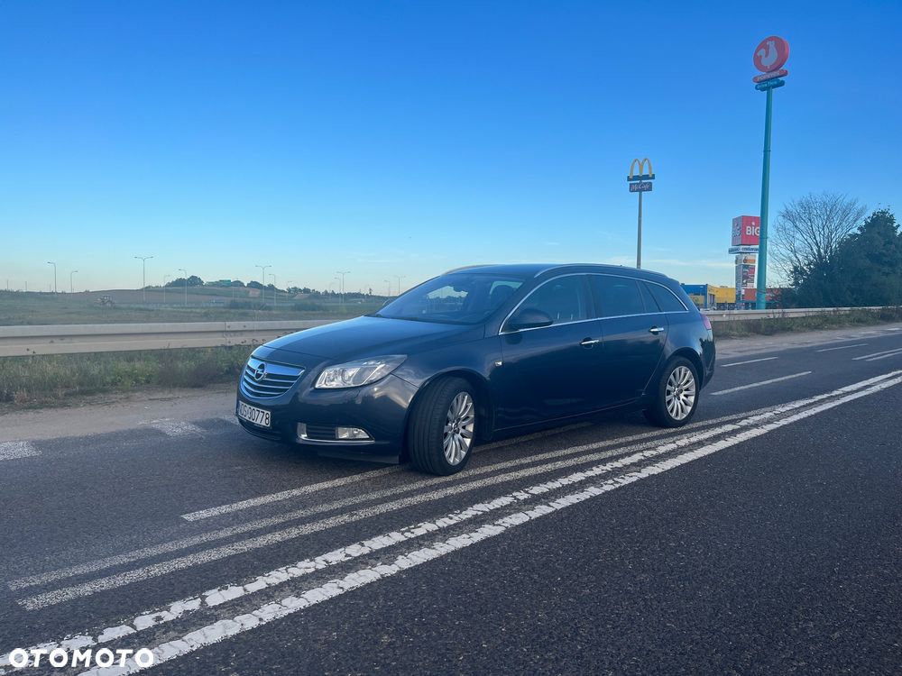 Opel Insignia - 1