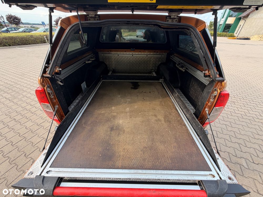 Nissan Navara - 36