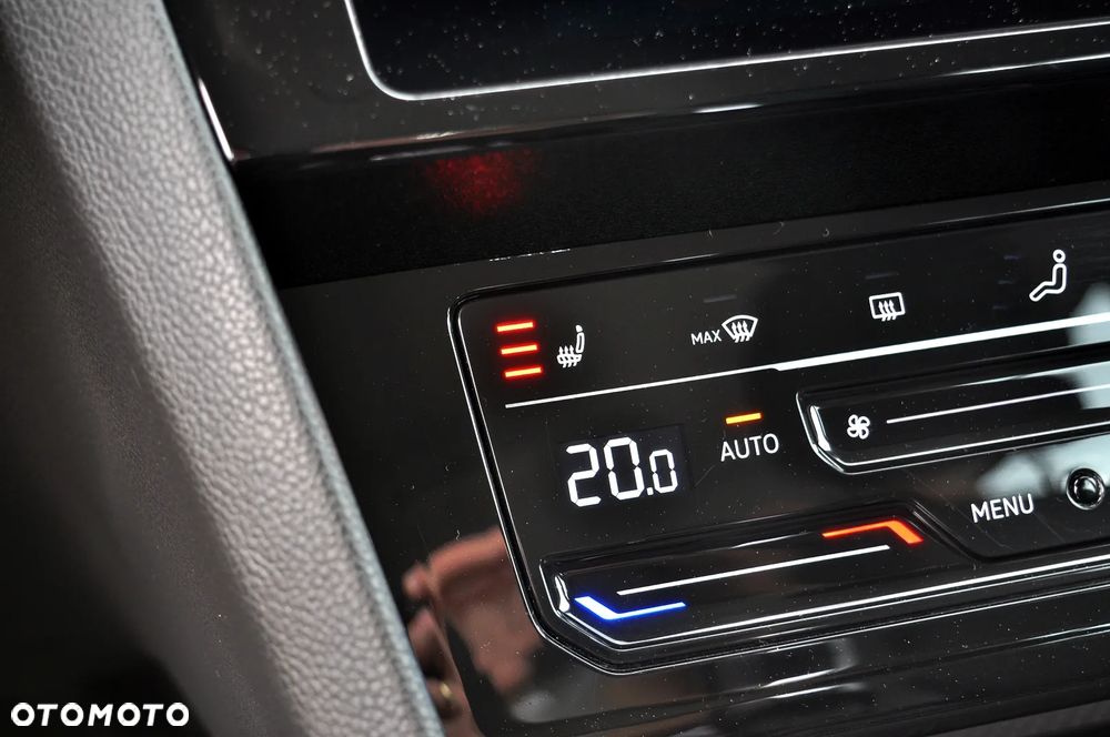 Volkswagen Passat 2.0 TDI EVO Elegance DSG - 25