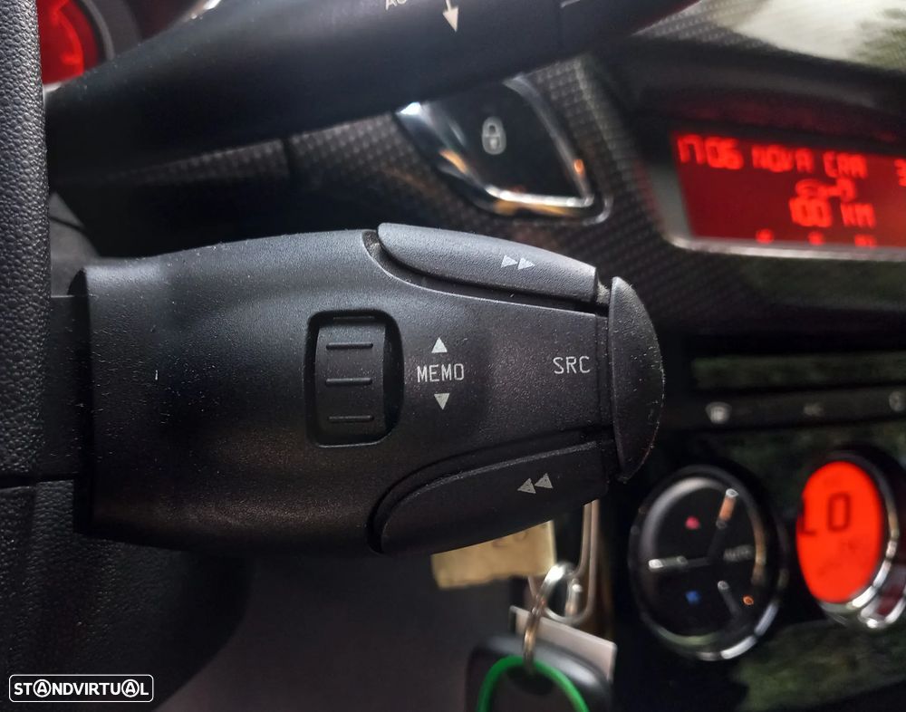 Citroën DS3 1.6 e-HDi So Chic 95g - 20