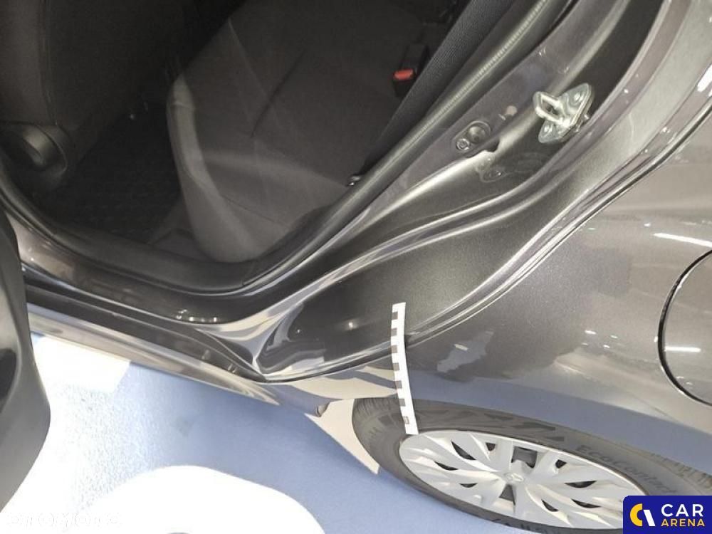 Toyota Yaris 1.5 Comfort - 29