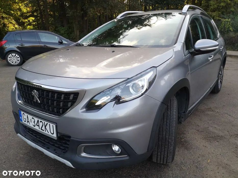 Peugeot 2008 1.2 Pure Tech GPF Allure S&S - 1