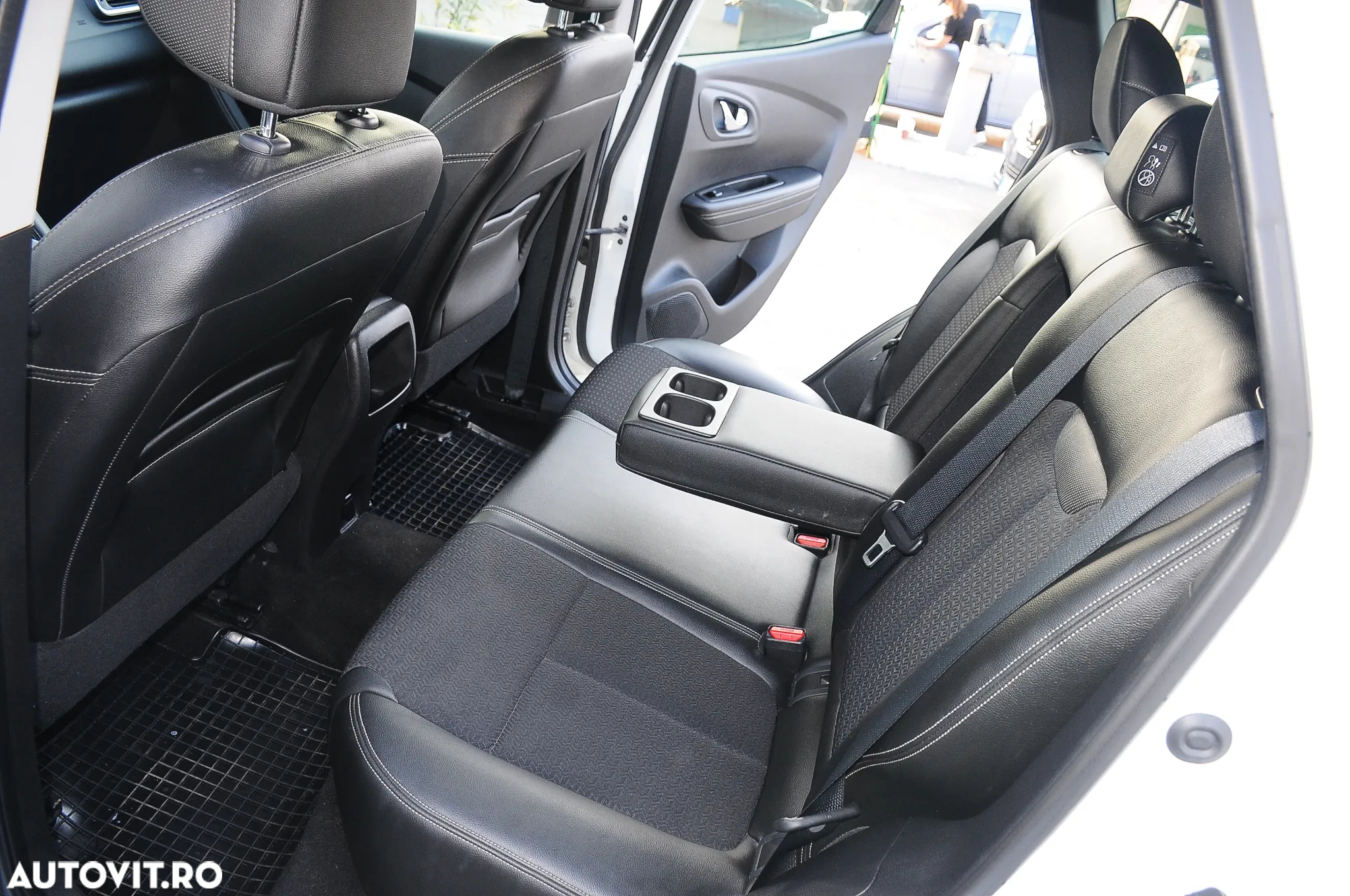 Renault Kadjar Energy dCi 110 EDC Business - 19