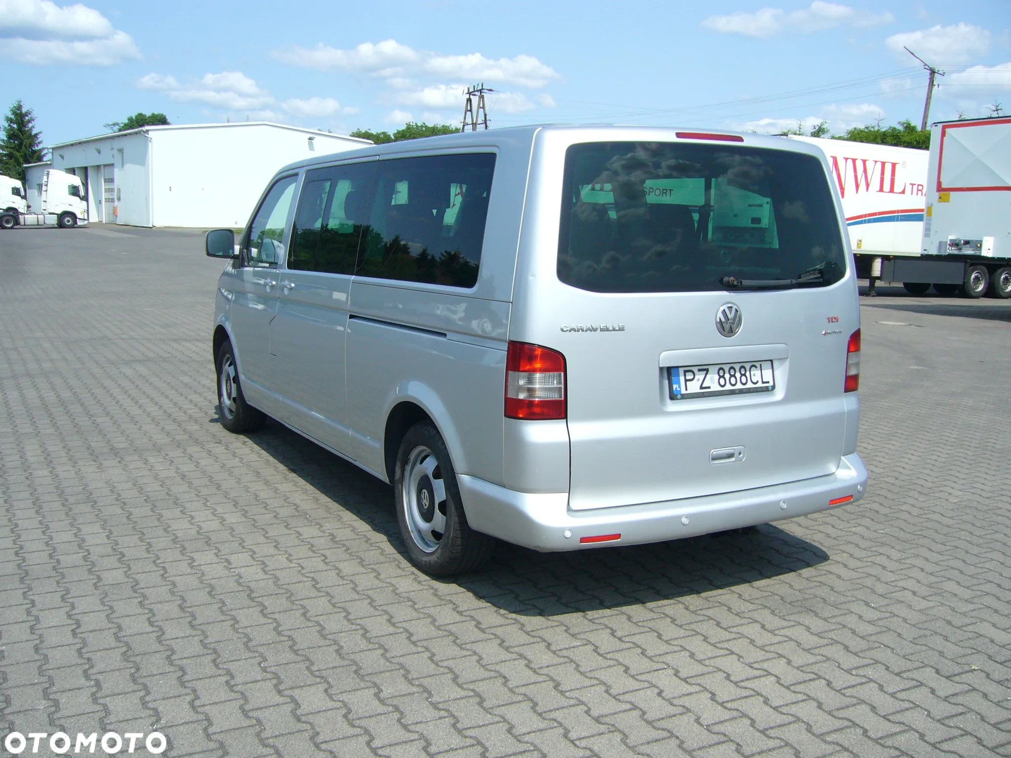 Volkswagen Caravelle TDI L2 Comfortline 4Motion - 2