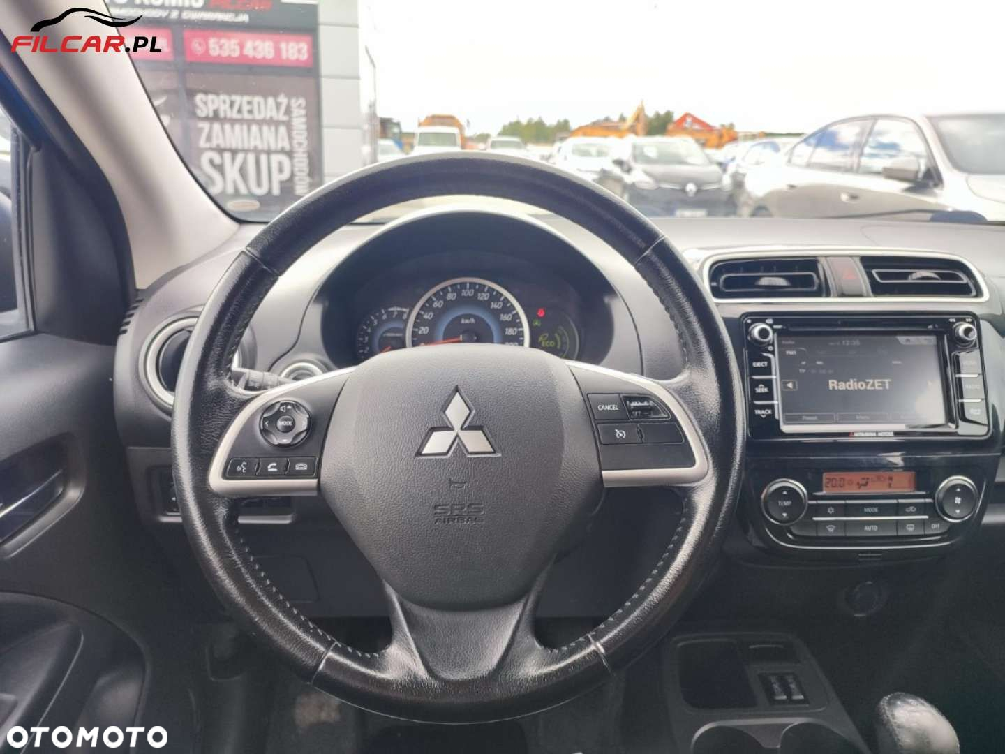 Mitsubishi Space Star - 12