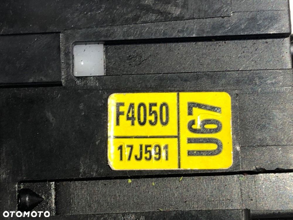 PRZEŁĄCZNIK KIERUNKOWSKAZÓW - 115.00 PLN - TOYOTA C-HR (_X1_) 2016 - 2022 1.2 (NGX10_) 85 kW [116 - 6