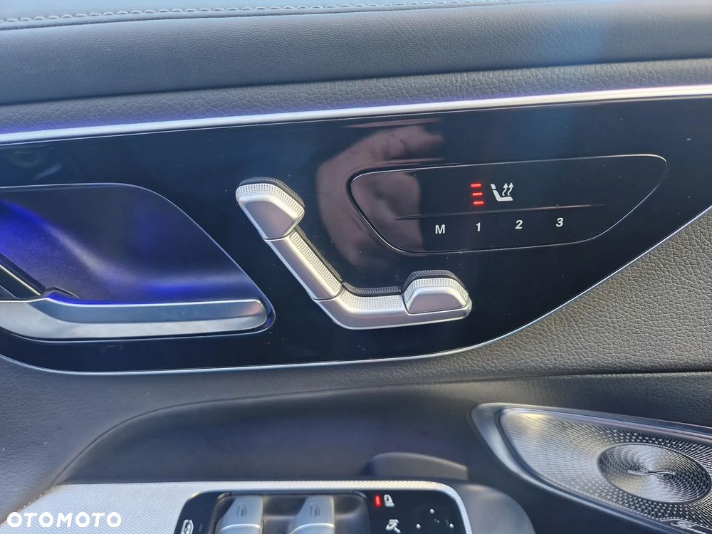 Mercedes-Benz GLC 300 de PHEV 4-Matic AMG Line - 16