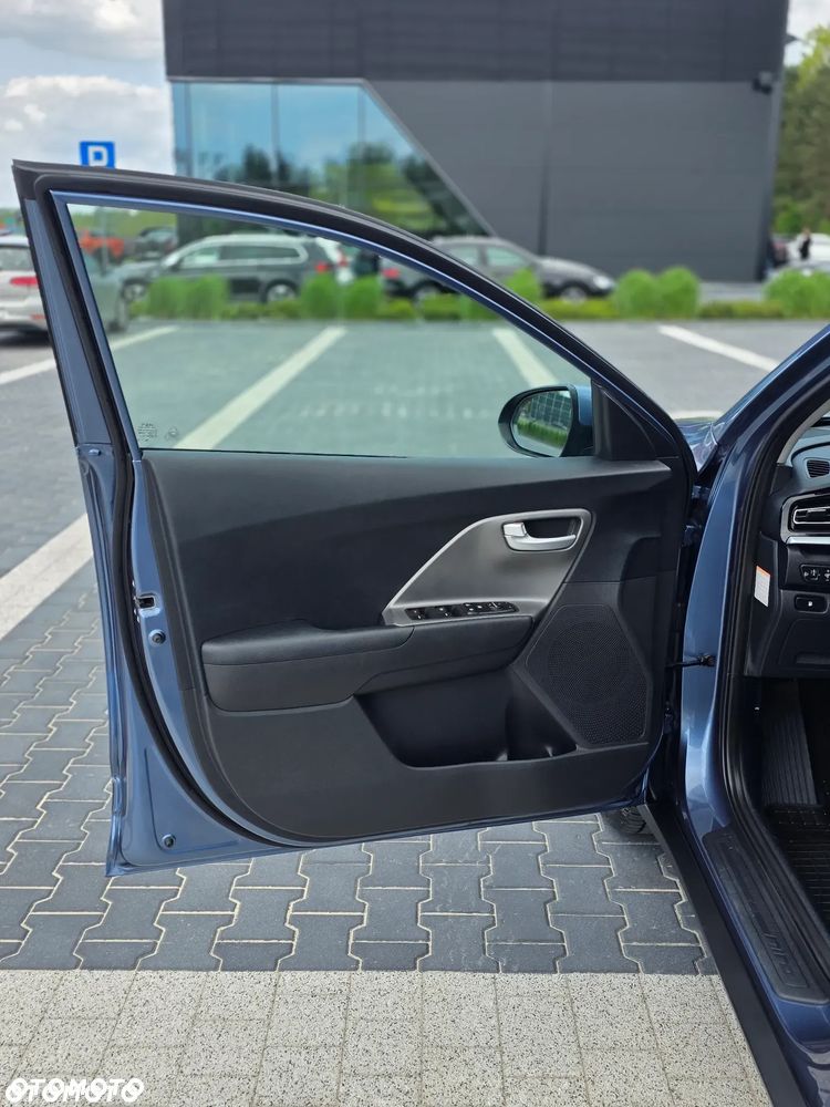 Kia Niro 1.6 GDI Hybrid Business Line - 16