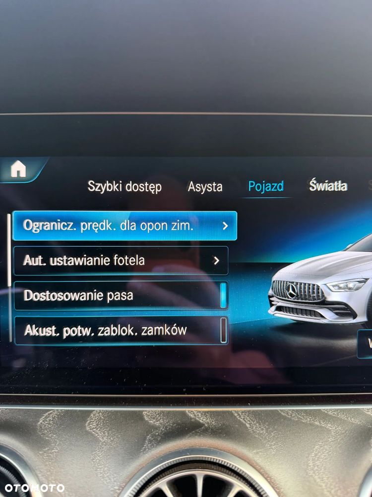 Mercedes-Benz AMG GT 43 4-Matic+ - 29