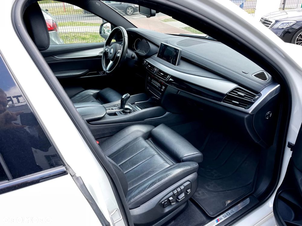 BMW X6M - 13