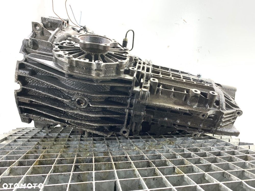 SKRZYNIA BIEGÓW  AUDI A4 B6 Avant (8E5) 2000 - 2005 1.9 TDI 96 kW [130 KM] olej napędowy 2001 - - 5