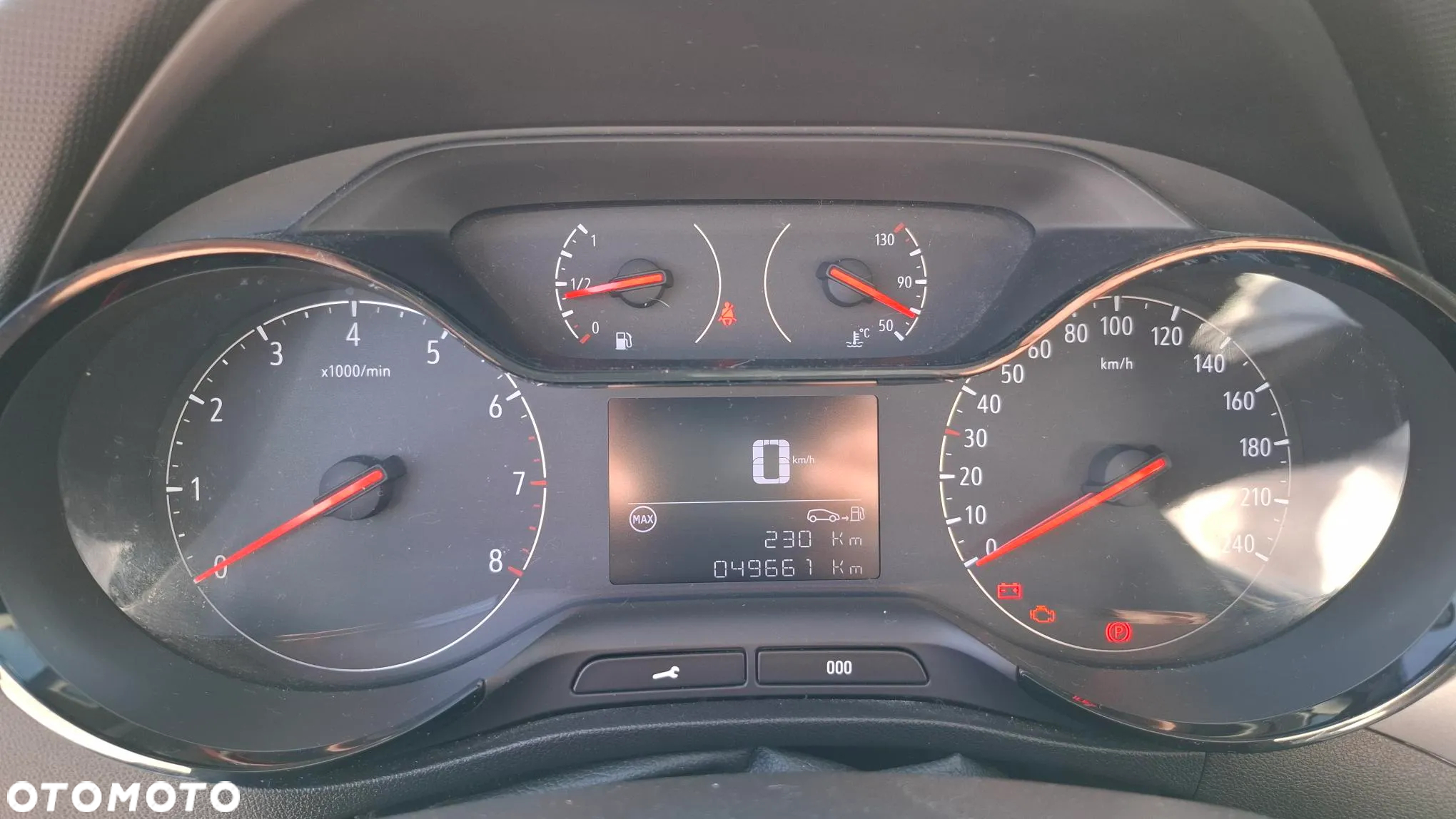 Opel Crossland X 1.2 Selection - 12