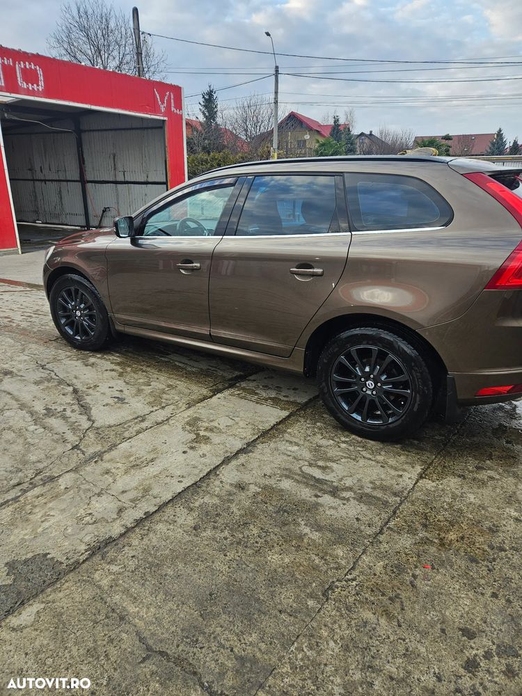Volvo XC 60 D4 VEA Start-Stop Kinetic - 1