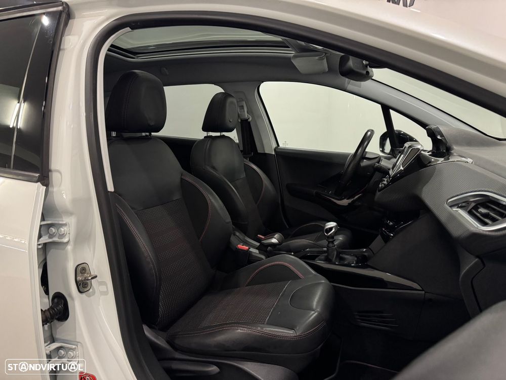 Peugeot 2008 1.6 BlueHDi GT Line - 7