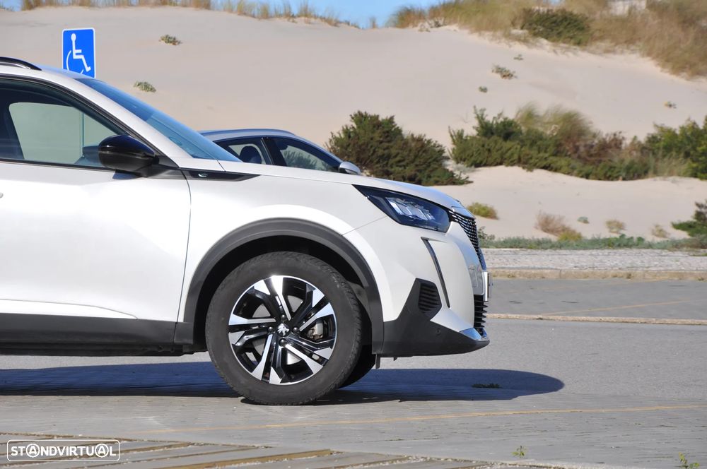 Peugeot e-2008 50 kWh Allure Pack - 17