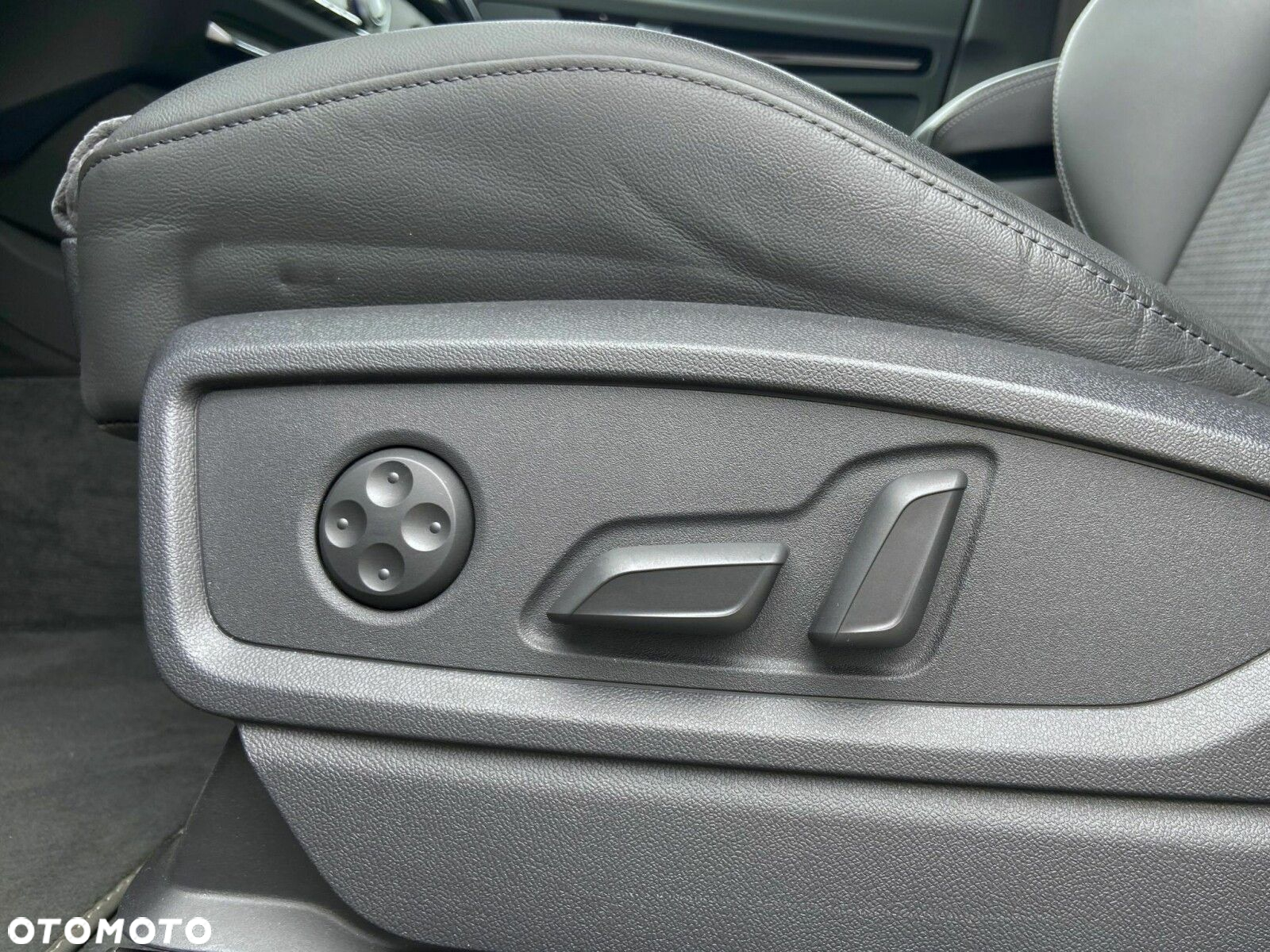 Audi SQ5 - 12