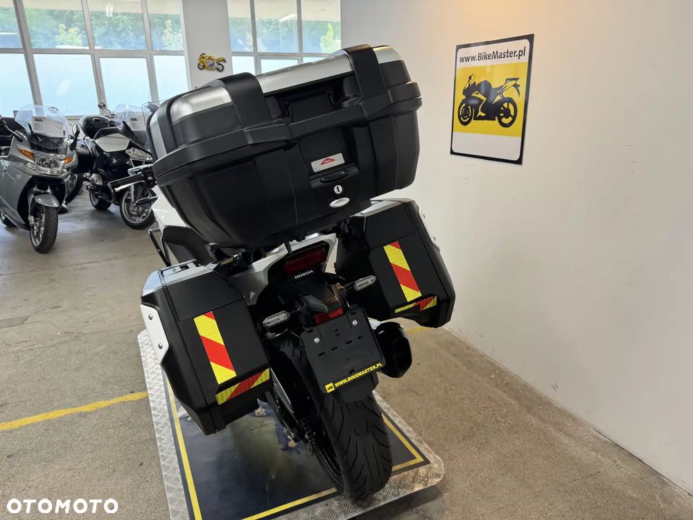 Honda NT - 7
